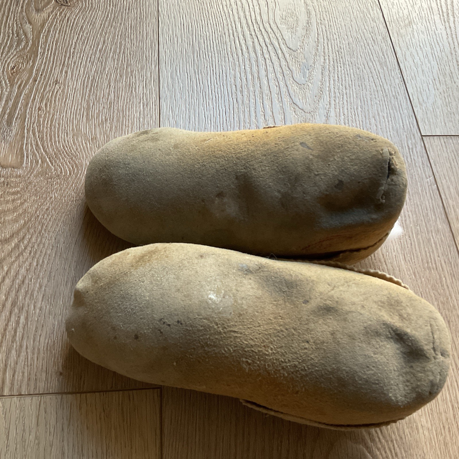 VINTAGE Native American Indian Beaded Moccasin Great Condition