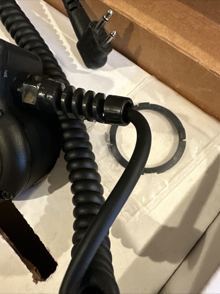 MSA CLEARCOMMAND HCS HELMET COMMUNICATION SYSTEM (LAPEL MICROPHONE)10042905