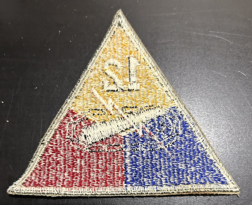 Army Patch: 12th Armored Division, cut edge