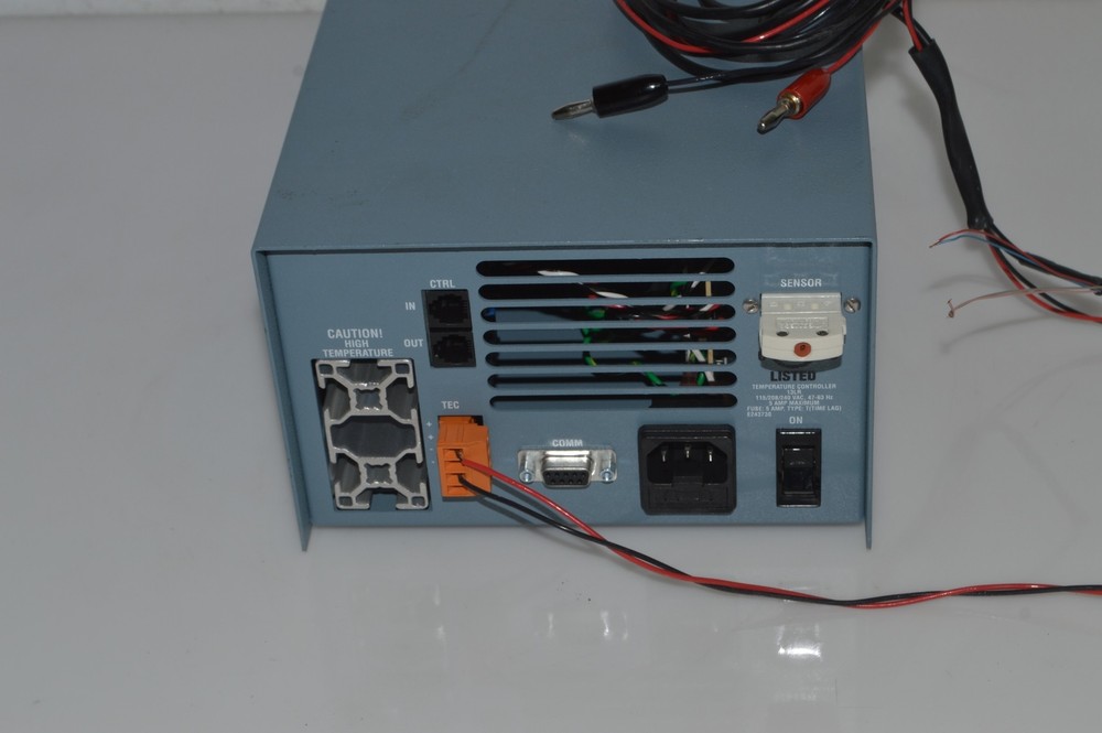 ^^ Alpha Omega Instruments 8-090 Temperature Controller Series 800 (HJV5)