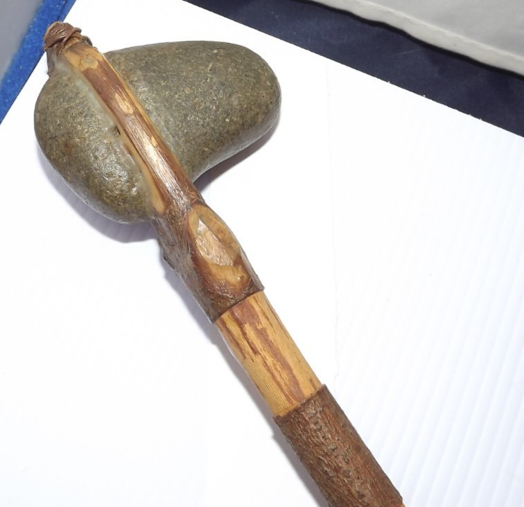 REPLICA STONE HEAD BANDED WOOD HANDLE TOMAHAWK DISPLAY