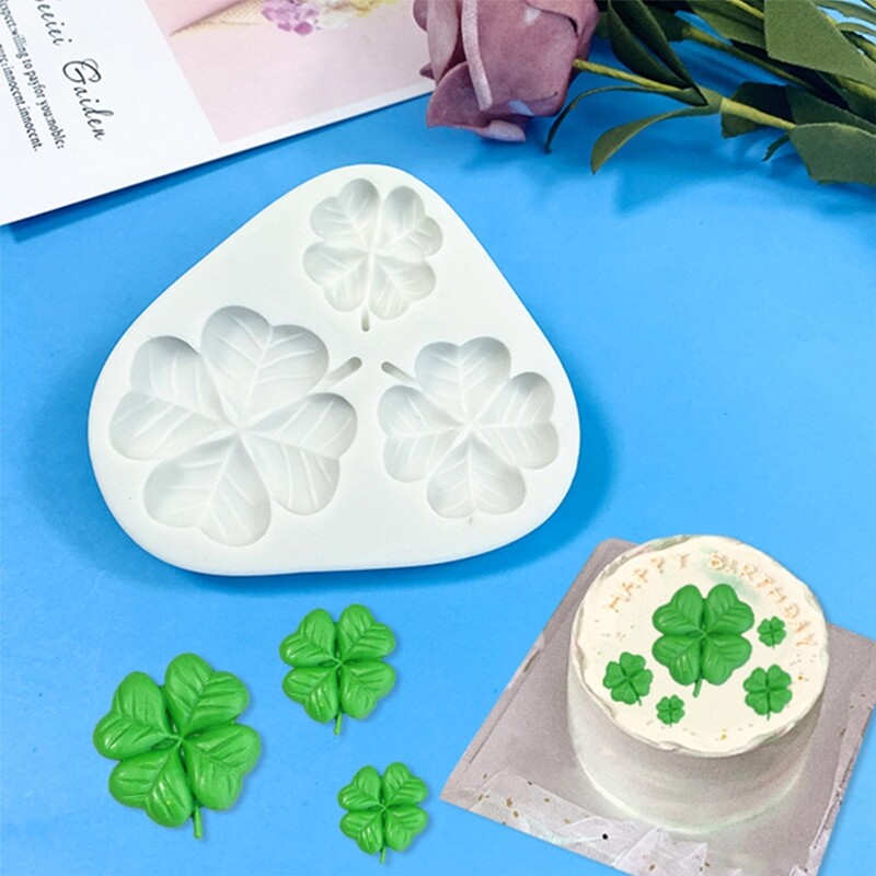 Four Leaf Clover Shape Dangler Casting Silicone Mould Handmade Craft DIY Gift