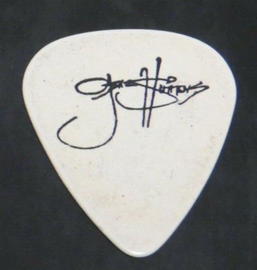 KISS GENE SIMMONS DYNASTY GUITAR PICK 1979 AUCOIN