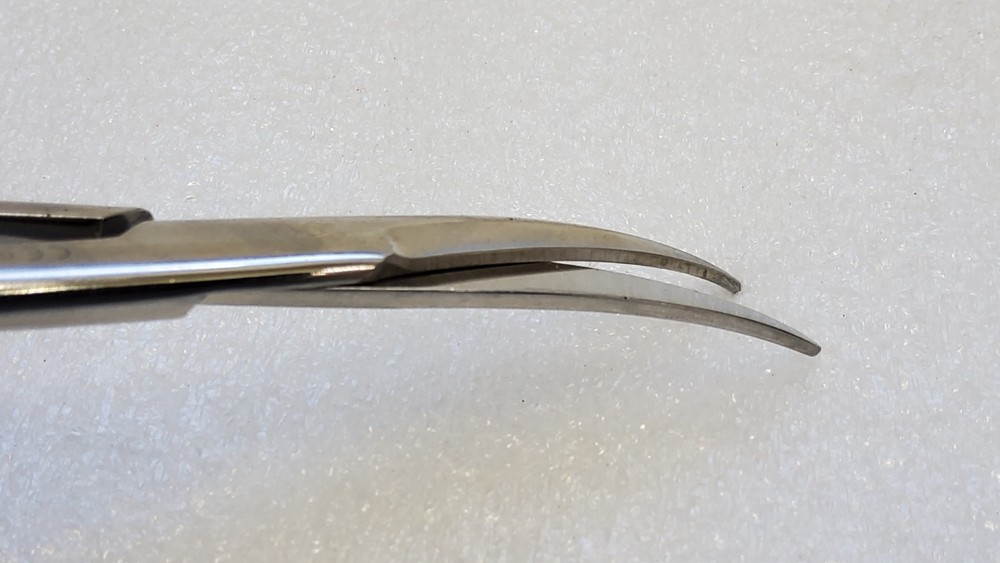 Codman 85 54-4095 Stainless Germany Curved Metzenbaum dissecting scissors