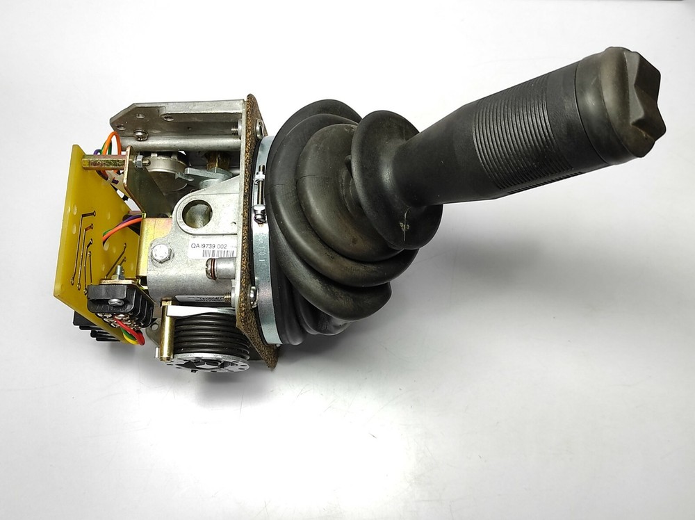 OEM Controls 7809031 Joystick Controller JS3M7050 DW Disc Brake
