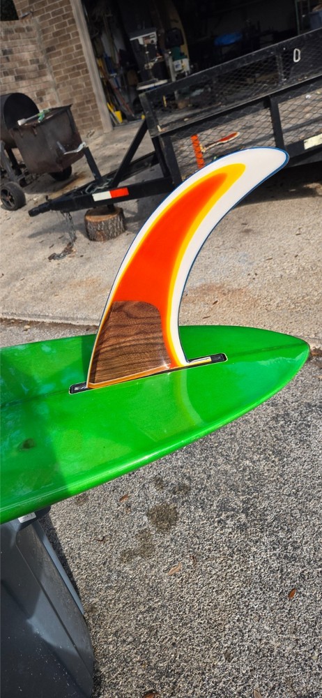 surfboard fin