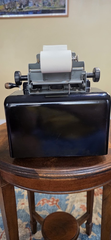 Victor Series 2 200/210 Adding Machine. Solid!