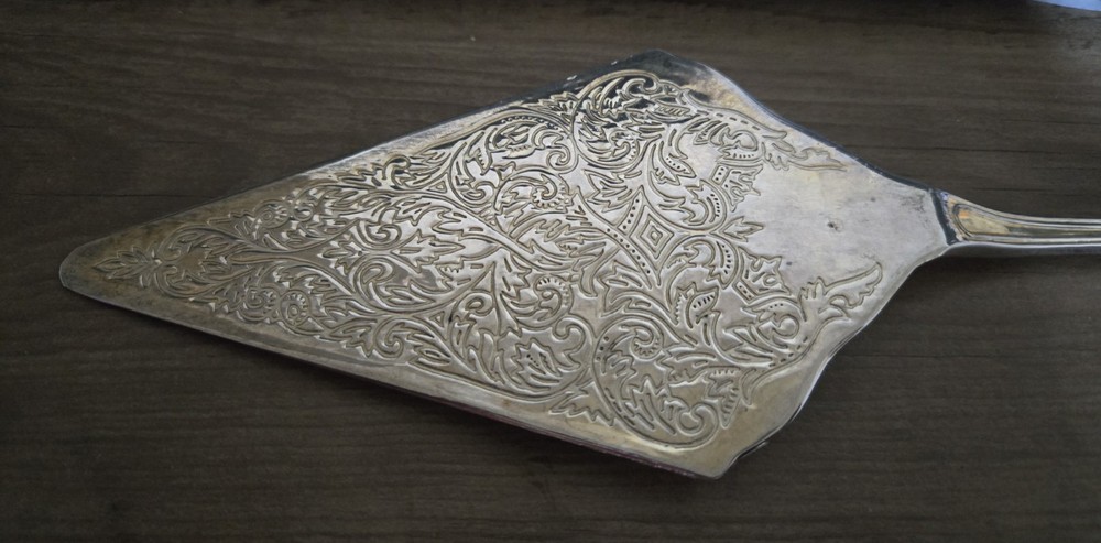 Gold Plated Cake / Pie Server