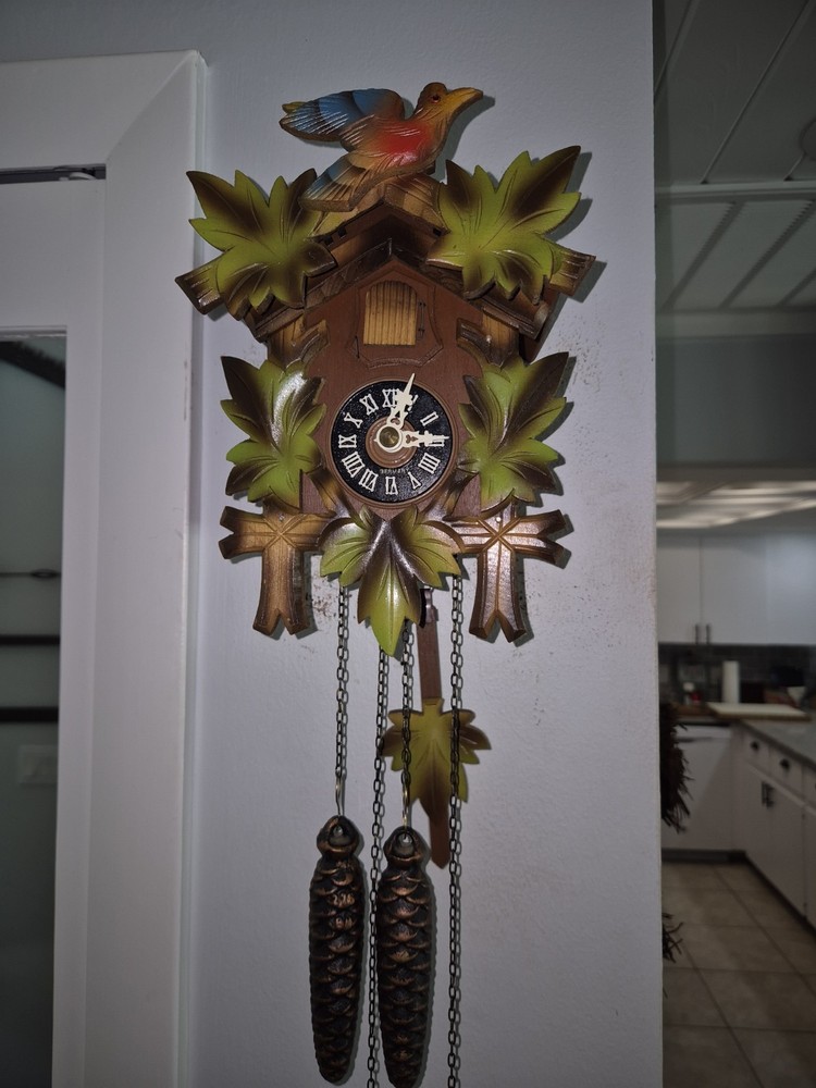 Vintage Small Hurbert Herr Cuckoo Clock Refurbished And Working