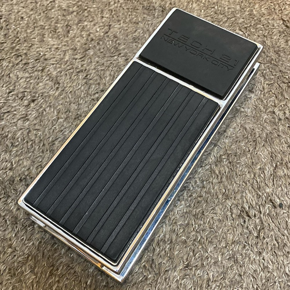 Used TECH21 Killer Wail Effect Pedal