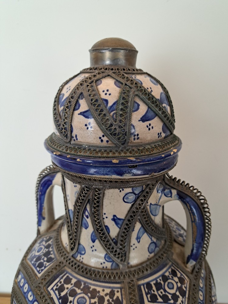 Morocco, Large Covered Pot, Earthenware, Metal, XX°.