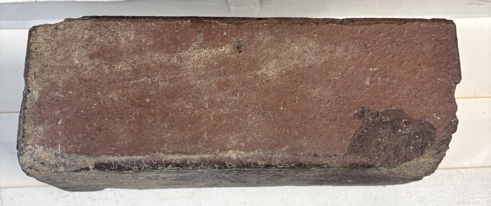 MAXWELL Brick