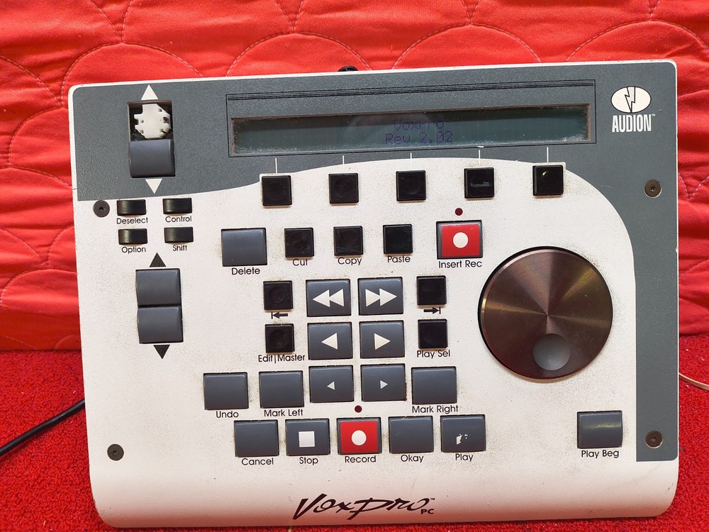 Used Cover For Button Missing Still Work Audion Vox Pro PC Version 2.02 Good Con