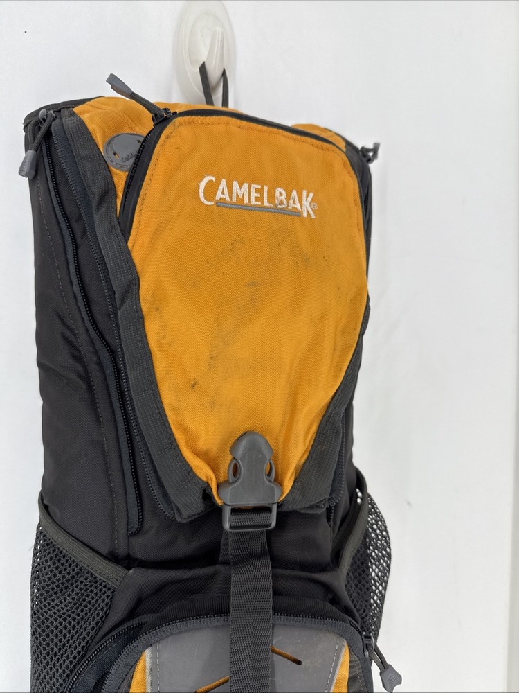 Vintage Camelbak Lobo Hydration Pack Yellow