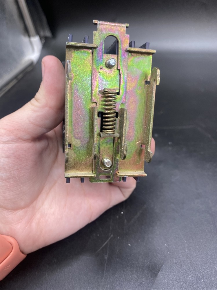 Crydom Solid State Relay Plus Bottom Part. HD4875. Free Shipping!!! Pre Owned!!!