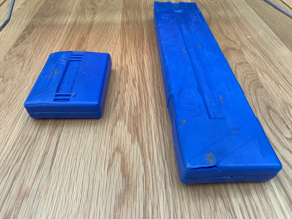 BMW Z3 Warning Triangle 2001