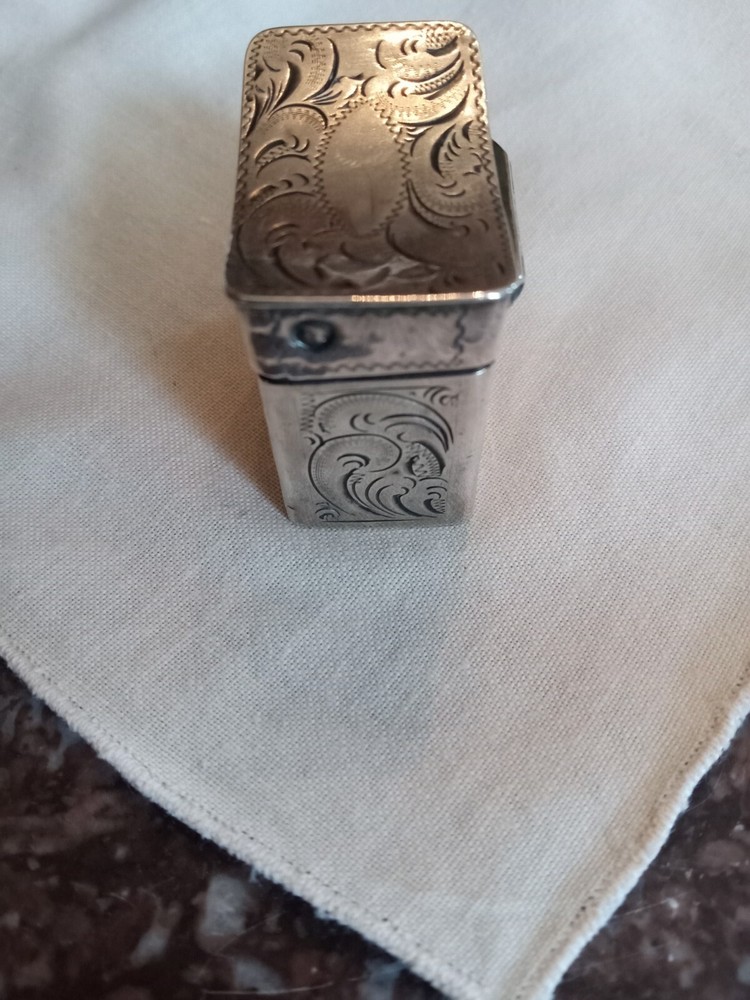 Small Antique Dutch .835 Silver Peppermint Box , Hatbox Form