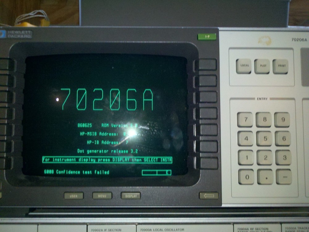 spectrum analyzer includes both units as in display