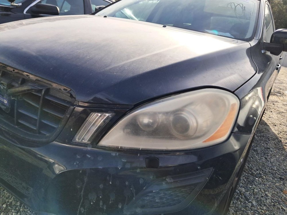 S60 2012 Glove Box 4902412