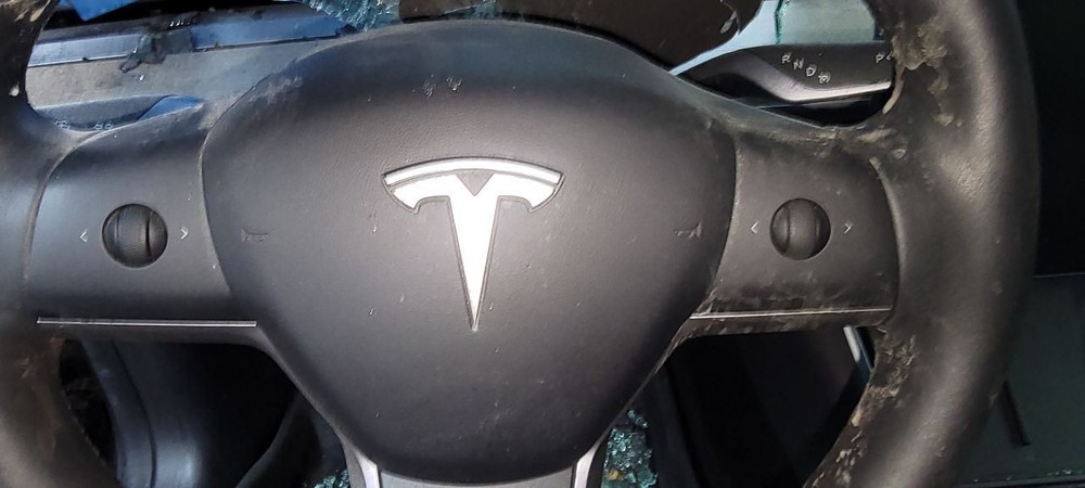 2019 Tesla 3 Left Driver B Pillar Camera With Controller