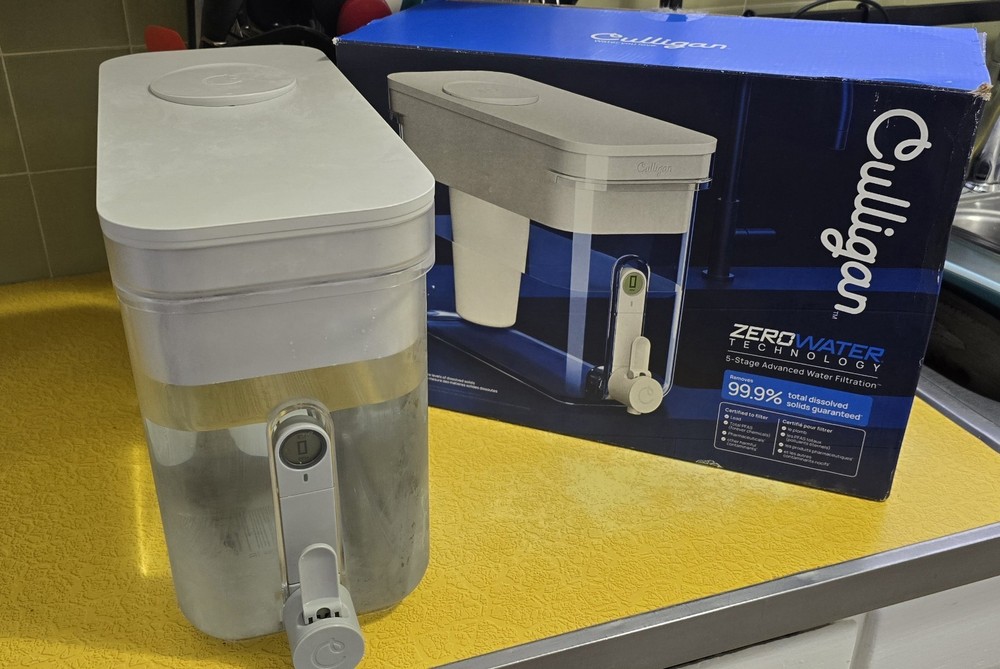 Frigidaire Nugget Ice Maker + Culligan ZeroWater 5-Stage Dispenser Bundle