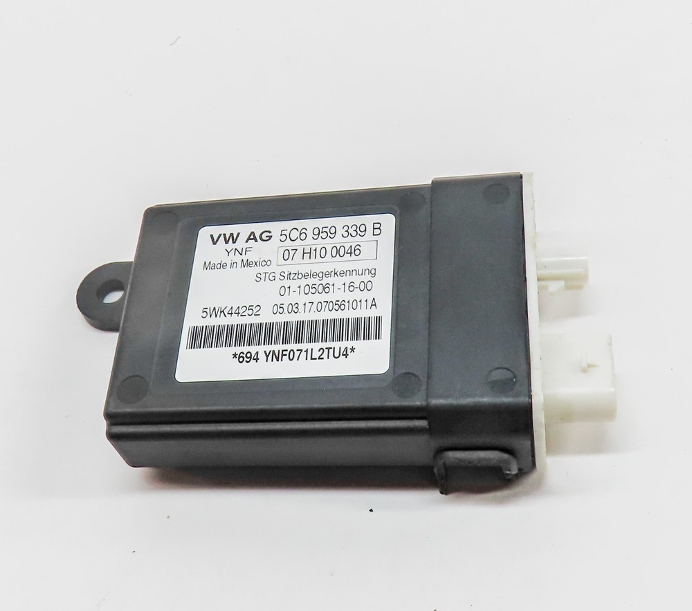 2015 AUDI S3 (8V) FRONT RIGHT PASSENGER SEAT OCCUPANCY SENSOR MODULE