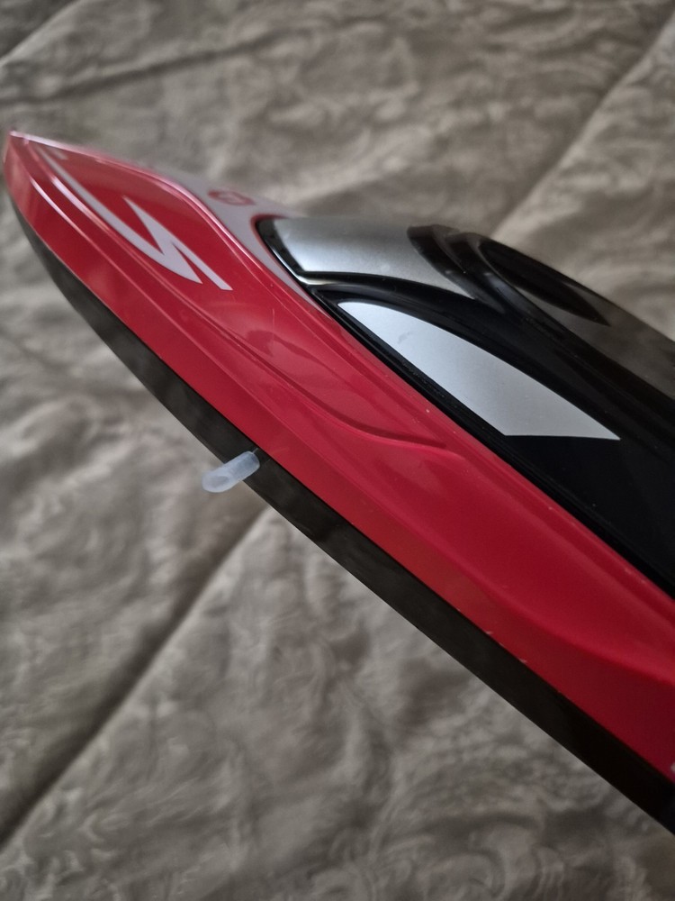 DEERC RC HIGH SPEED BOAT, NO REMOTE CONTROL