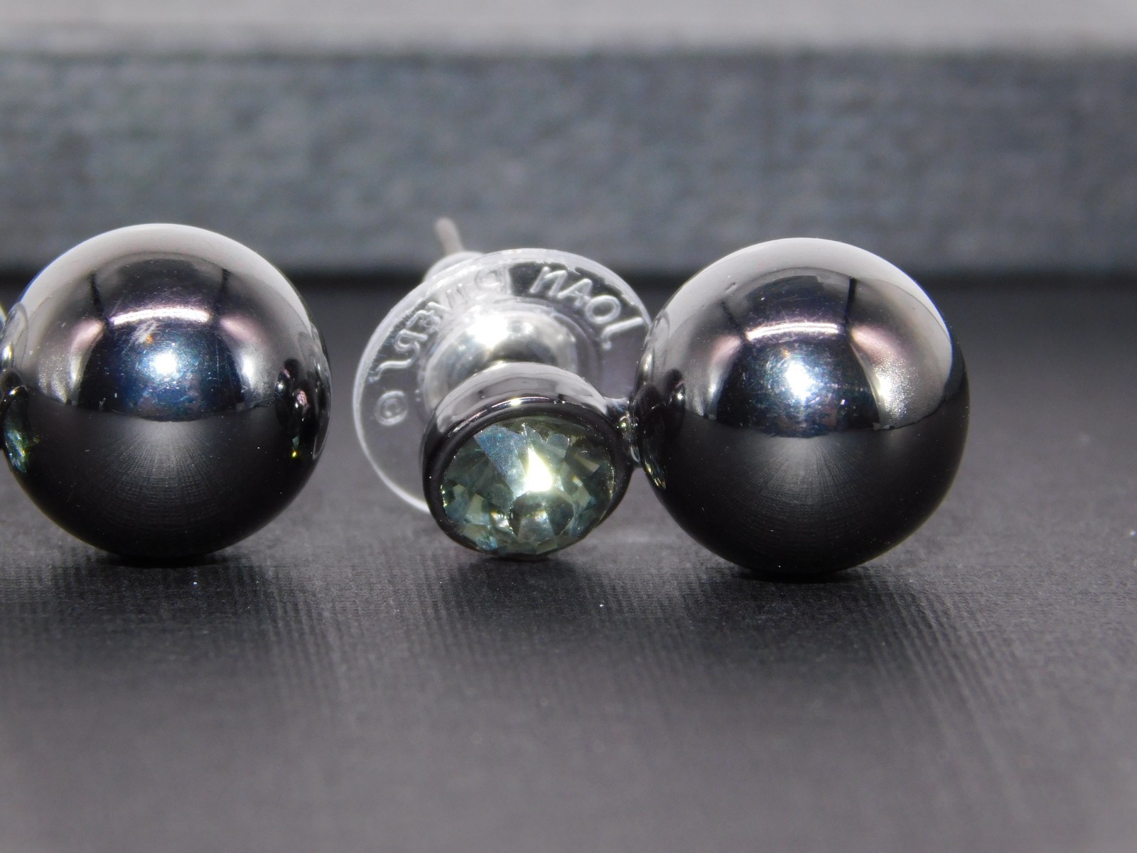 Vintage JOAN RIVERS Gunmetal Shimmering Y-Drop Tassel Necklace & Earrings Set