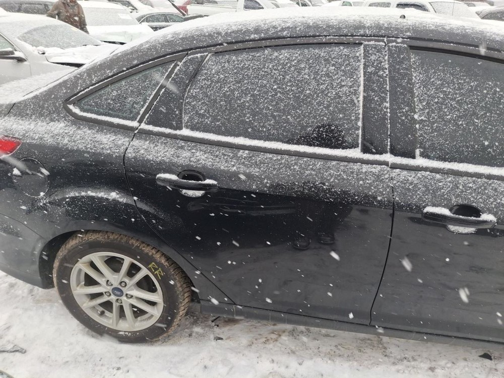 2015 Ford Focus 4.2 Screen Display OEM Used - No Anti-Theft Code Required