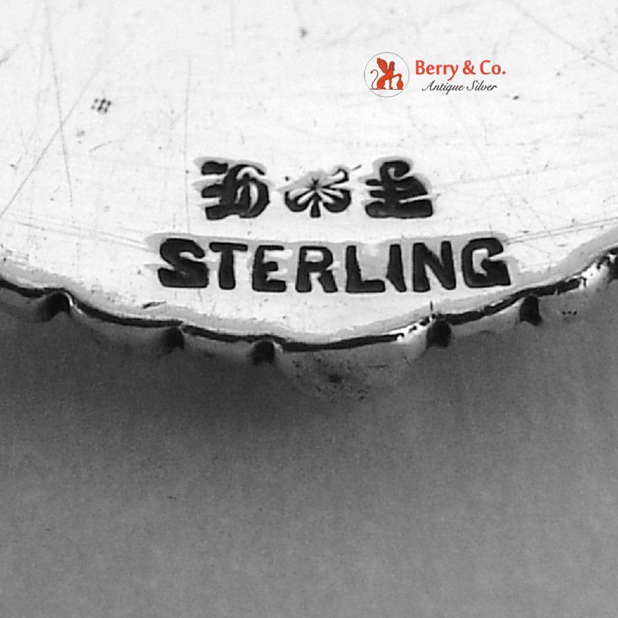 Shell Scroll Napkin Ring Howard Sterling Silver 1898 Ruth