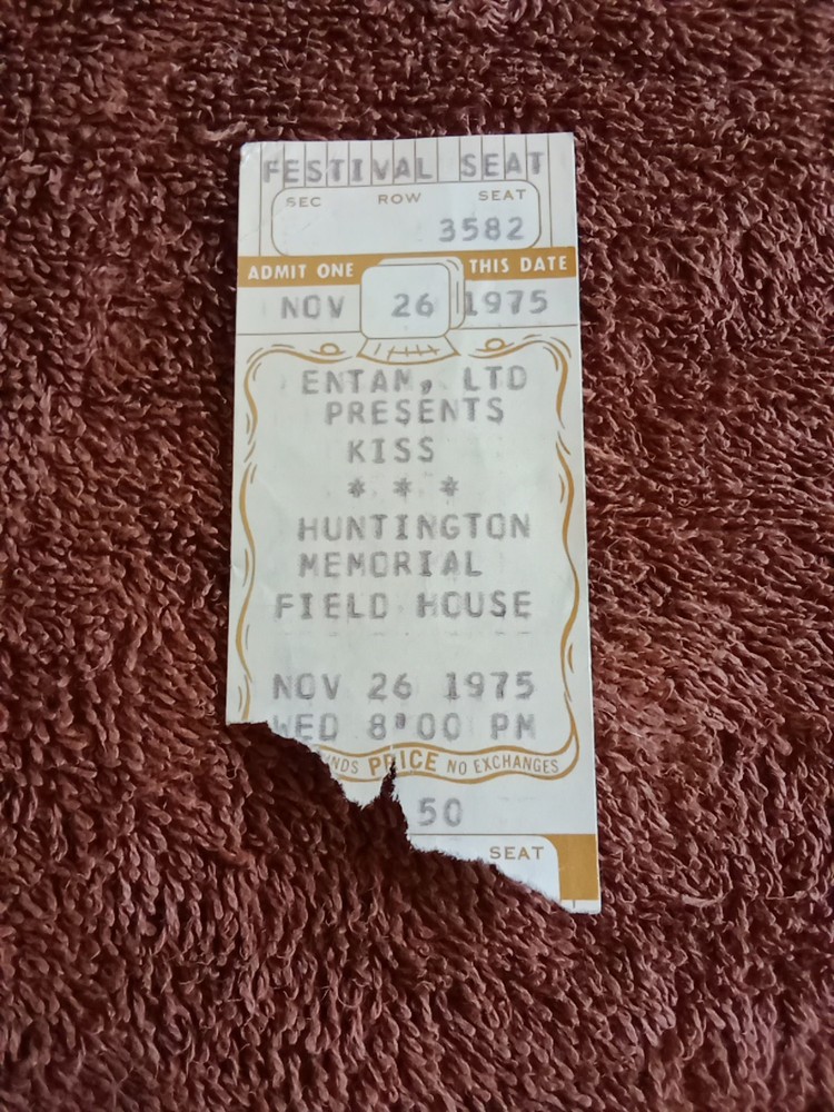 Kiss 👄 Ticket Stub History 🎸 Alive Tour, 11-26-75. Huntington VA. Deuce@ She