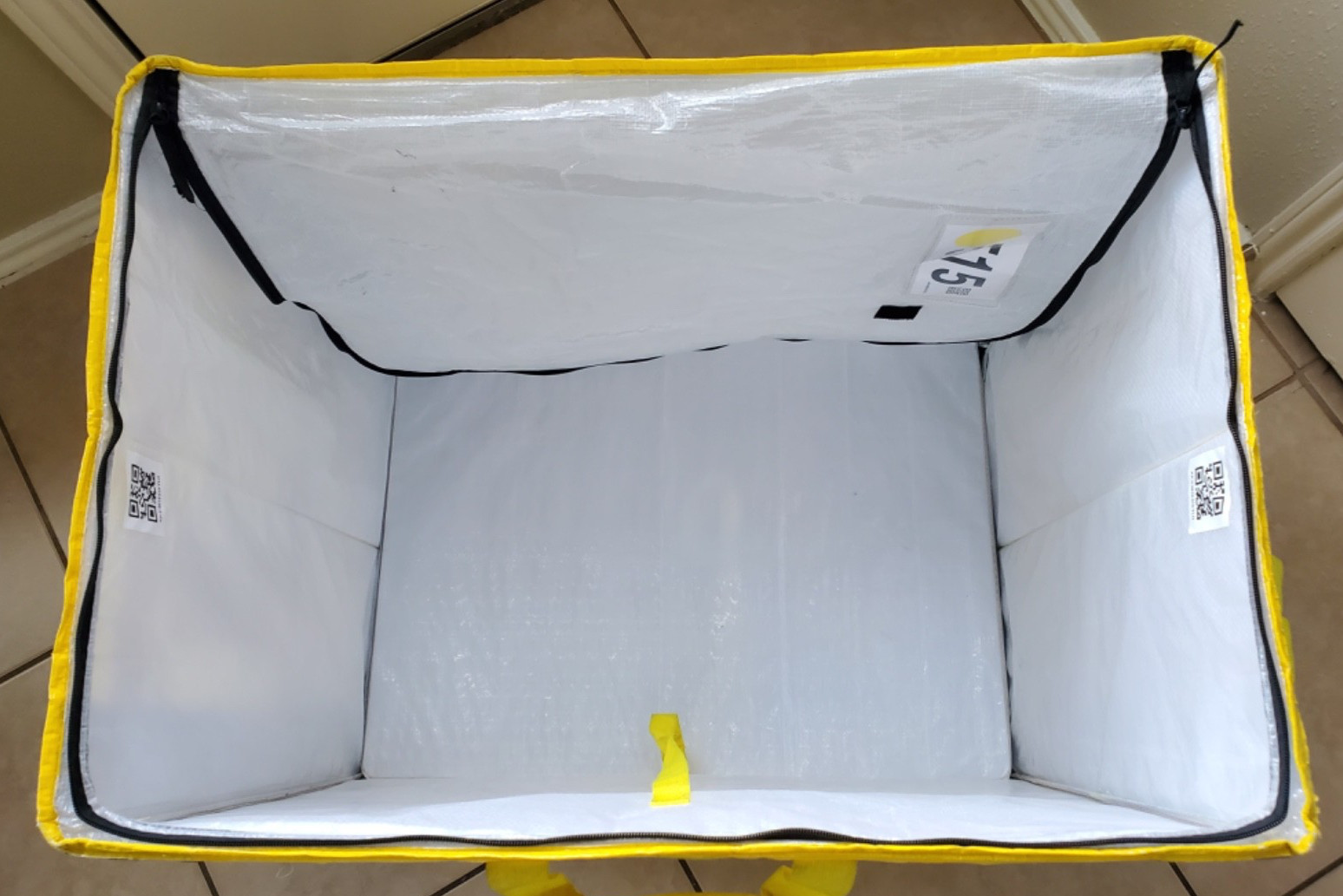 Amazon Courier Large Storage /Delivery Tote bags 28"X24"X20"