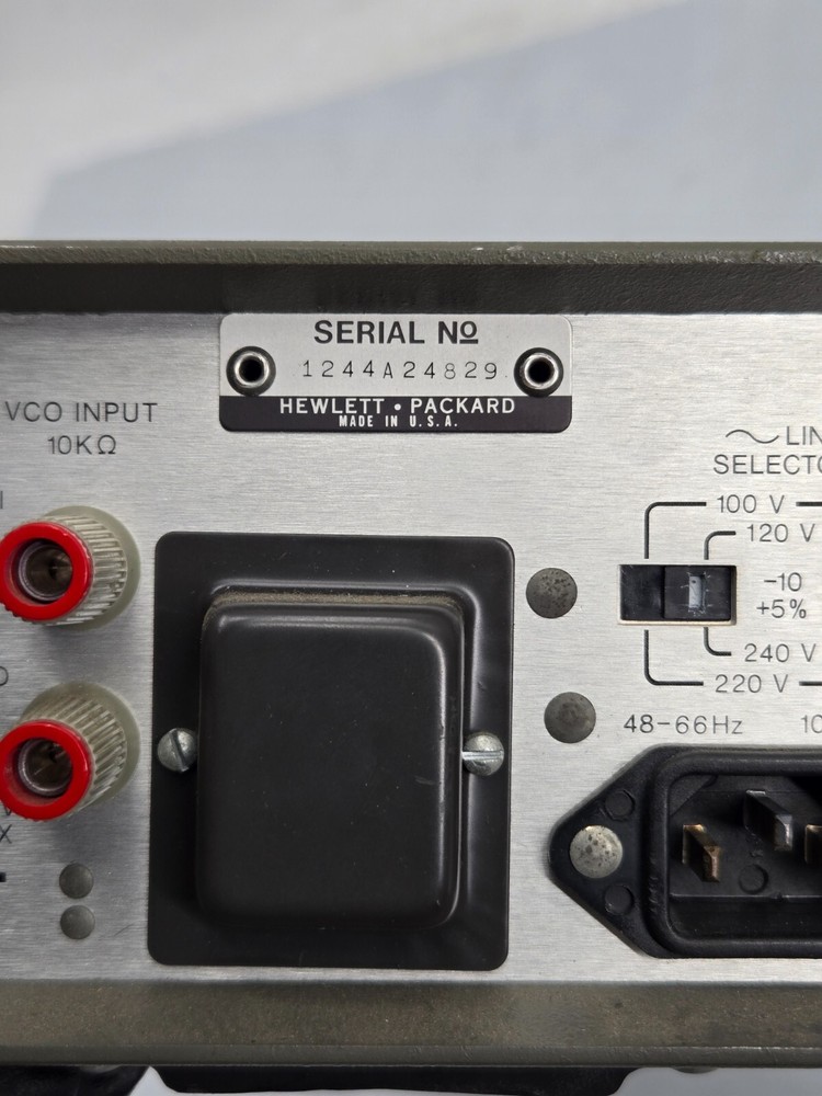 HP Agilent 3311a function signal generator