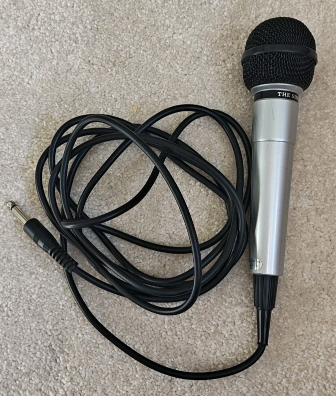 The Singing Machine SMM205 Dynamic Professional Microphone
