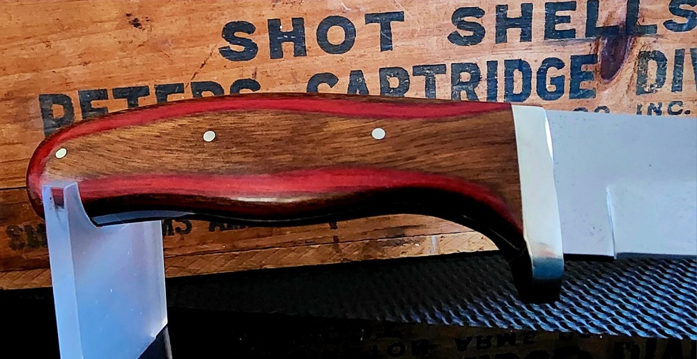 MIKE SNIDER CUSTOM HAND MADE KNIFE WITH SOFT CARRYING CASE