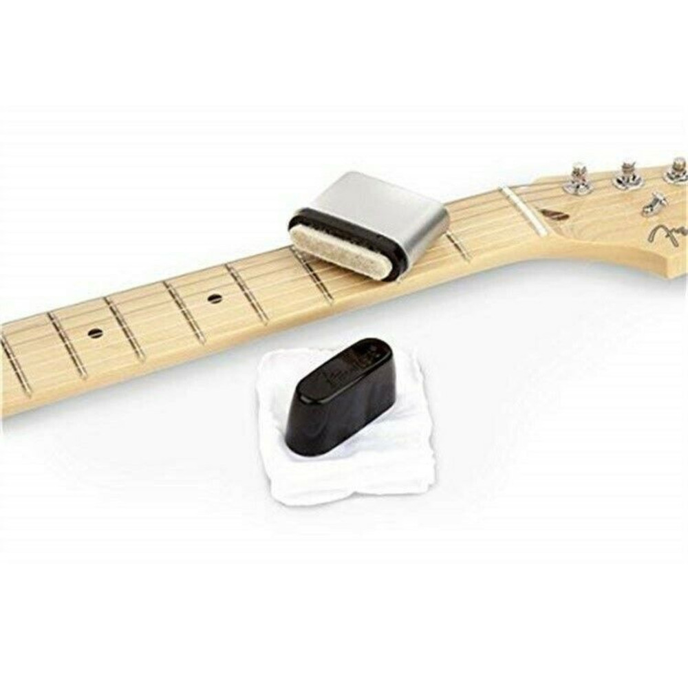 Fender Speed Slick Guitar String Cleaner