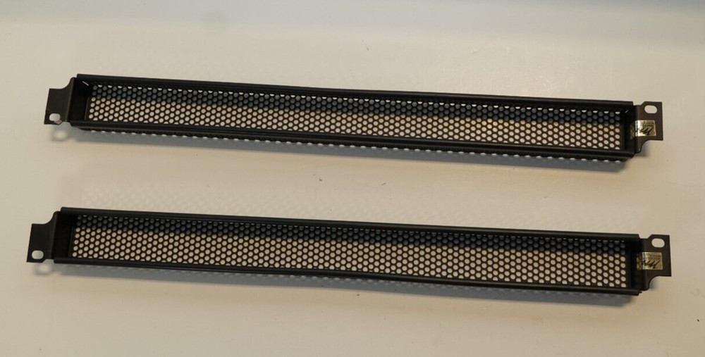 Middle Atlantic S1 1U vented security panel