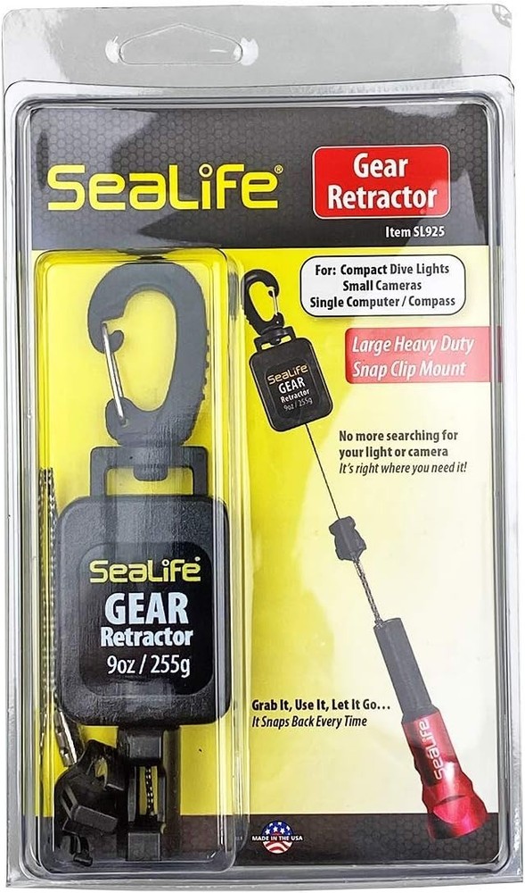 Sealife Compact Underwater Retractor 9 oz. retraction Force; 32” Maximum