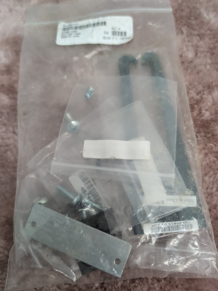 CISCO - 69-2525-01 - CATALYST 2960 RACK MOUNT KIT - NEW