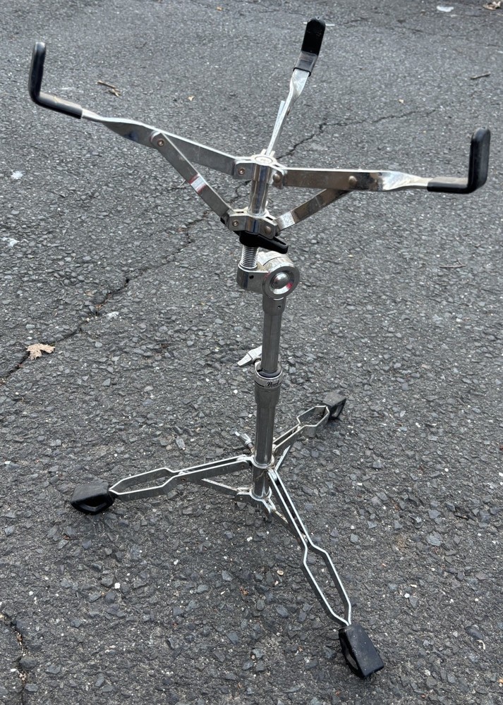 Pearl Double Braced Snare Drum Stand Silver Label