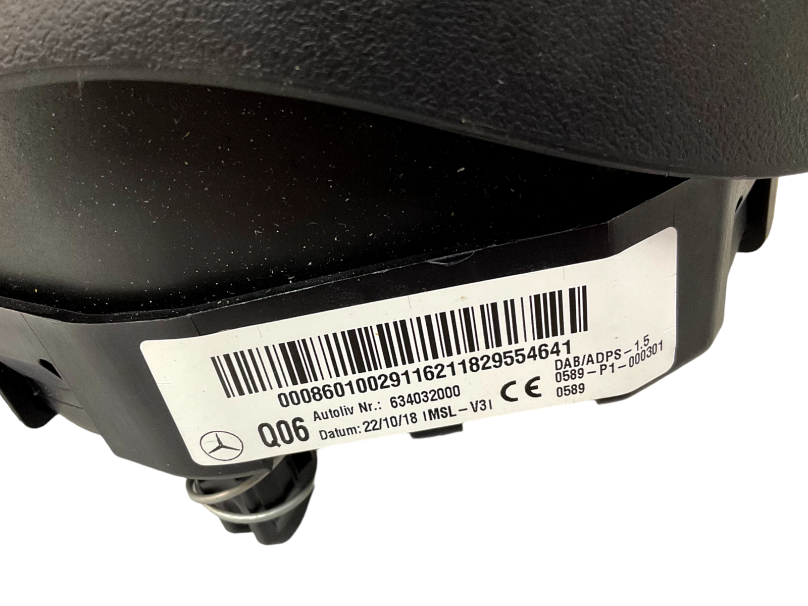 2017-2018 Mercedes-Benz E300 E400 driver wheel airbag BLACK 000-860-10-02