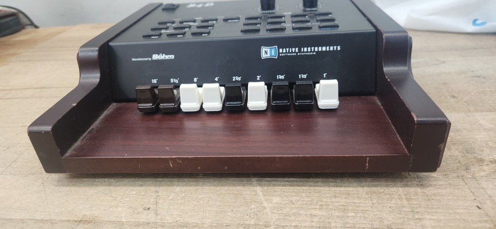 Native Instruments B4D Drawbar Organ Controller