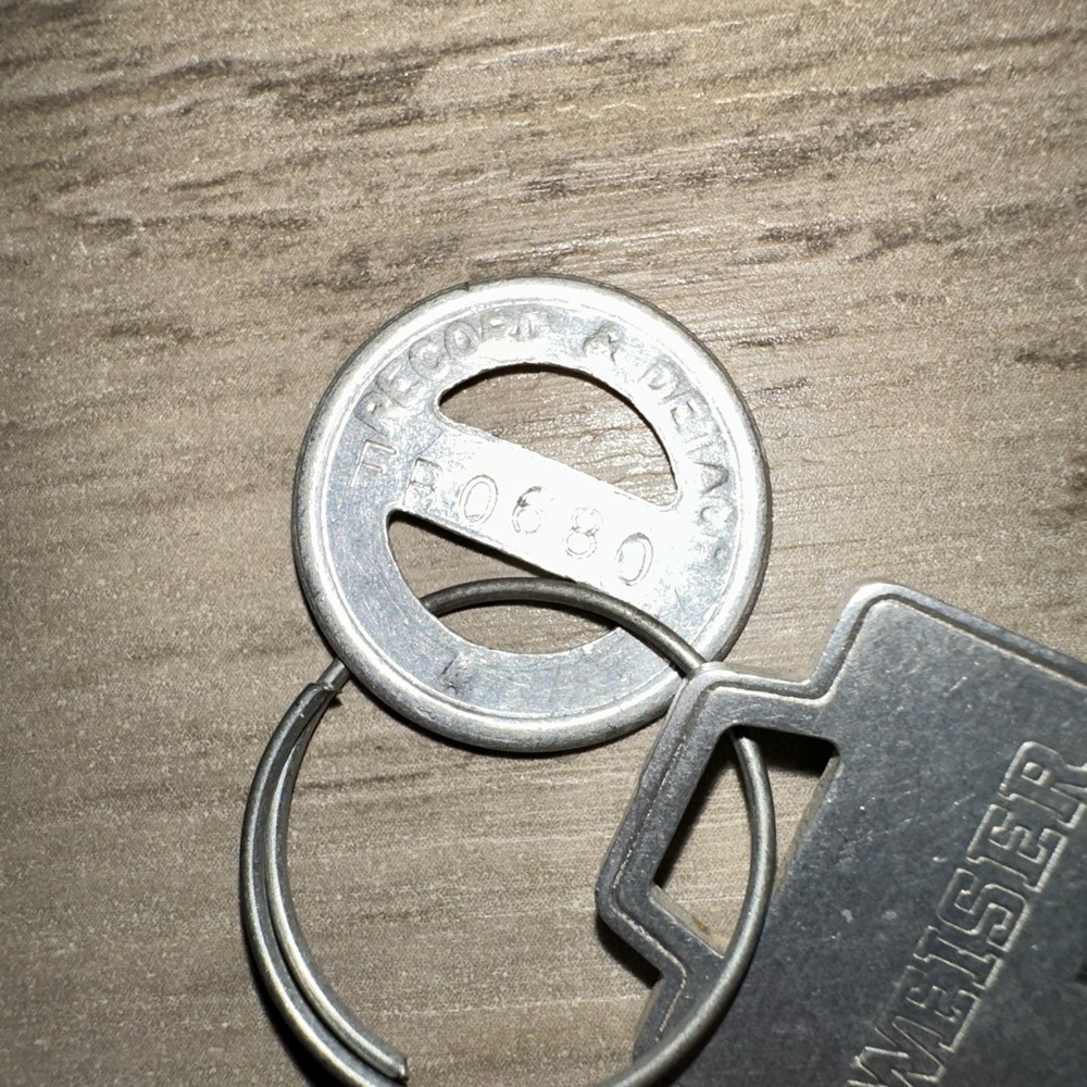 Weiser Aluminum Key E43875 FR0689￼