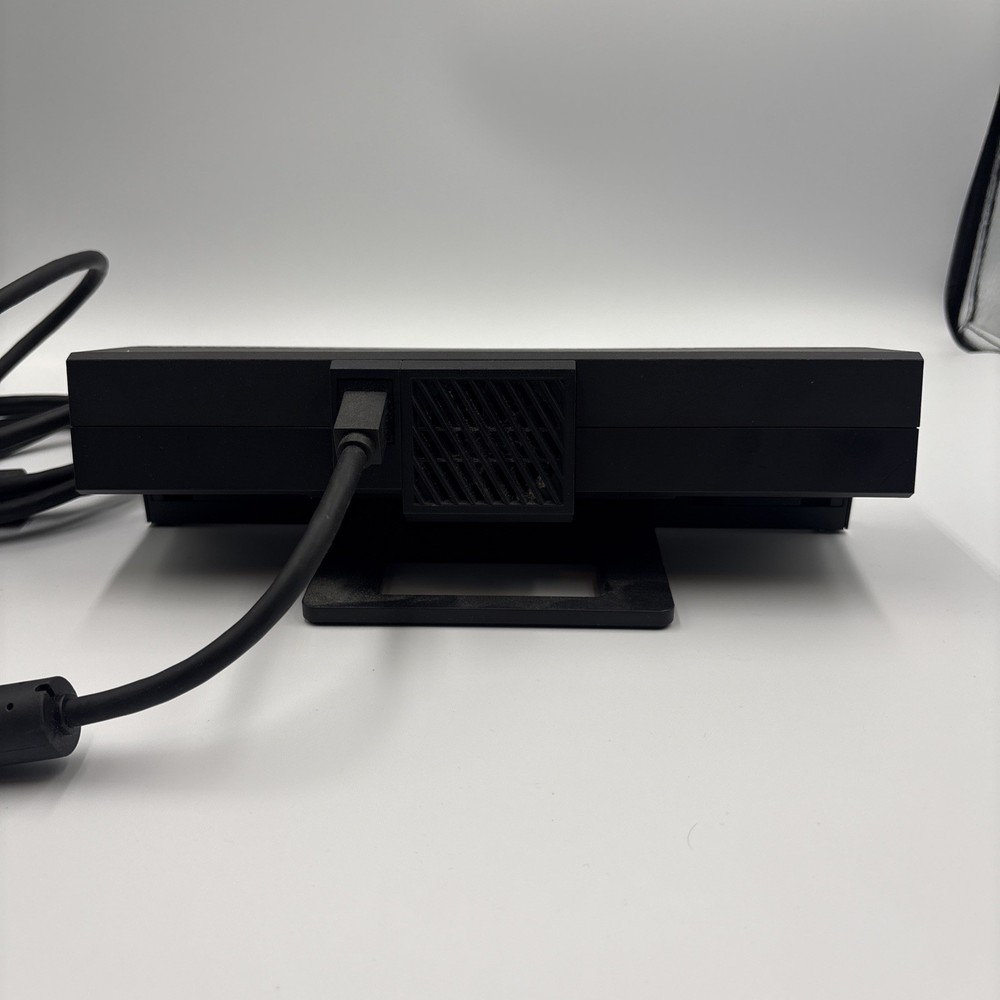 Microsoft Xbox One Kinect Wired Motion Sensor Black Model 1520 OEM