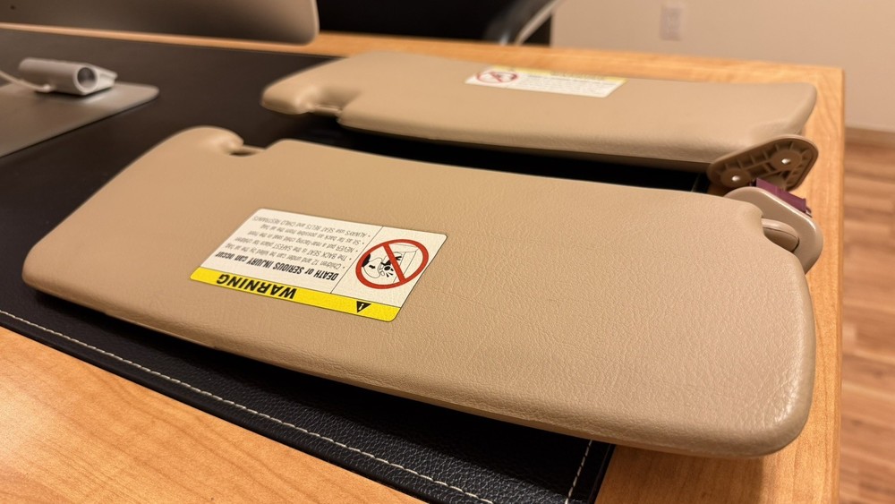BMW E39 5 Series OEM Beige Sun Visor(Left & Right) Pristine Condition