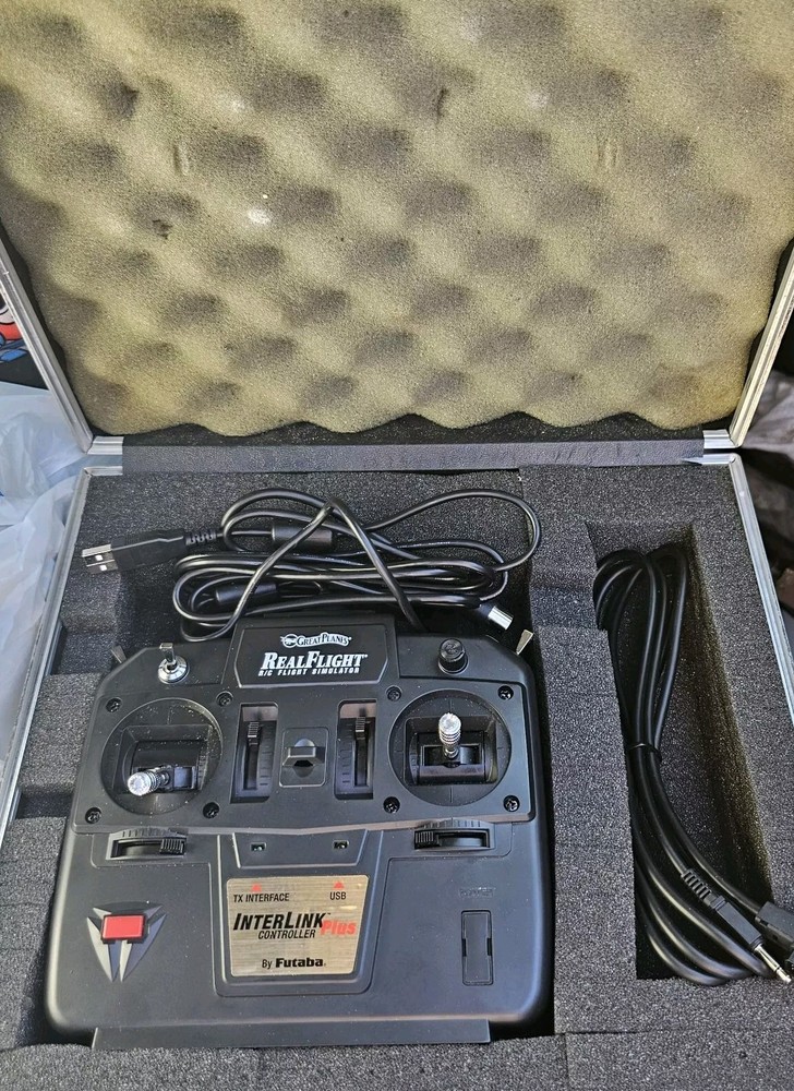 Great Planes Real Flight R/C Controller Simulator Futaba Interlink USB w/Case