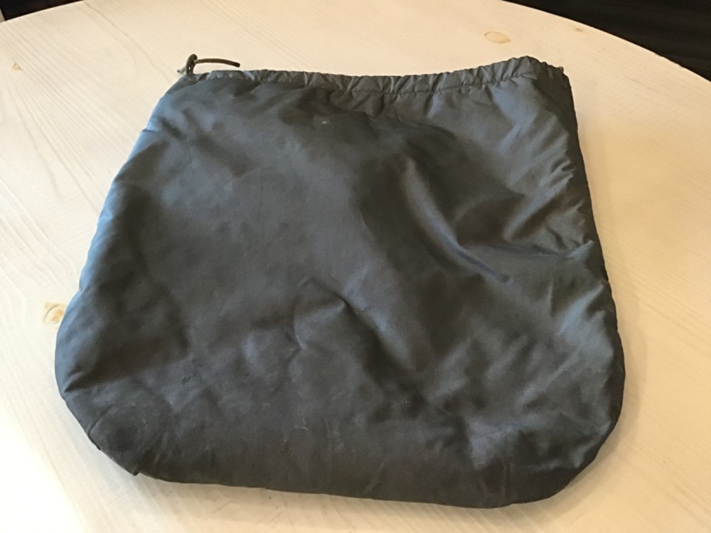 Vintage 50’s?  Early Edition Canvas Specialties Drawstring Air Force Helmet Bag