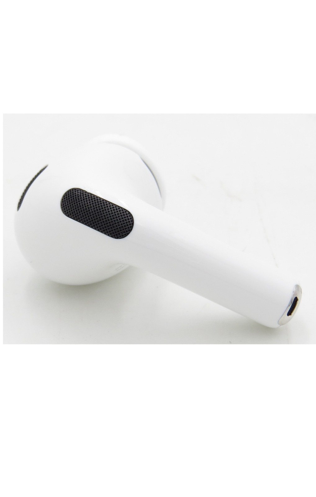 Apple AirPods Pro 3 (3rd Gen) Replacement - Right Side only A3063 - Very Good