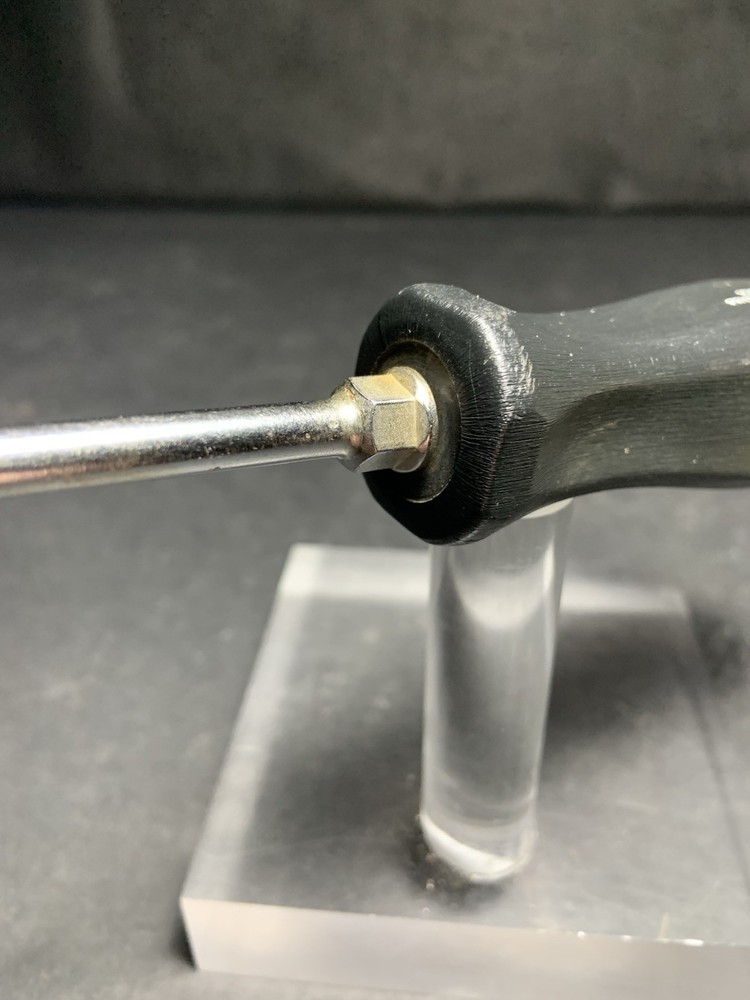 🇺🇸 🪛 Snap-on Tools Phillips Screwdriver SDDP82 No.2 Black Hard Handle MINT!