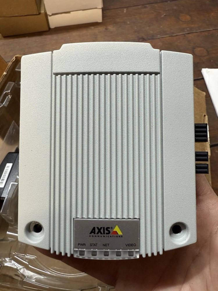 Axis P7701 P/N: 0319-004 P7701 Video Decoder NEW (Open Box)